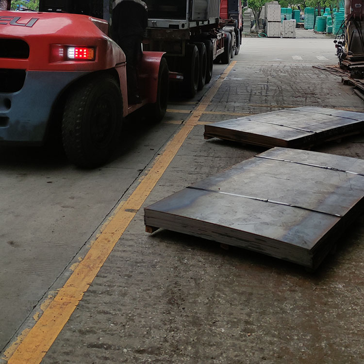 What are the advantages and disadvantages of 65Mn steel plate